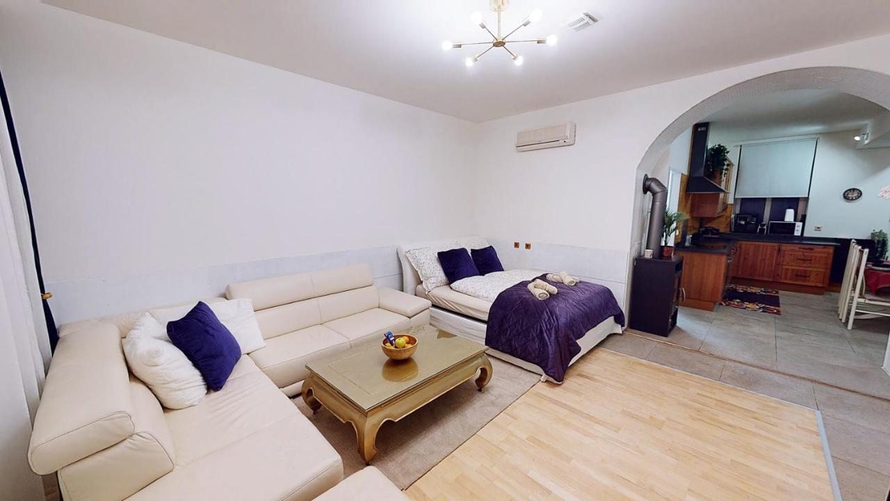 וינה Apartment Wood מראה חיצוני תמונה