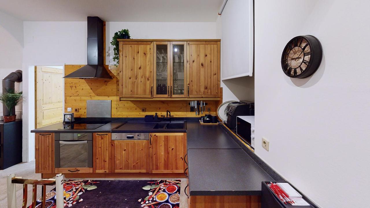 וינה Apartment Wood מראה חיצוני תמונה