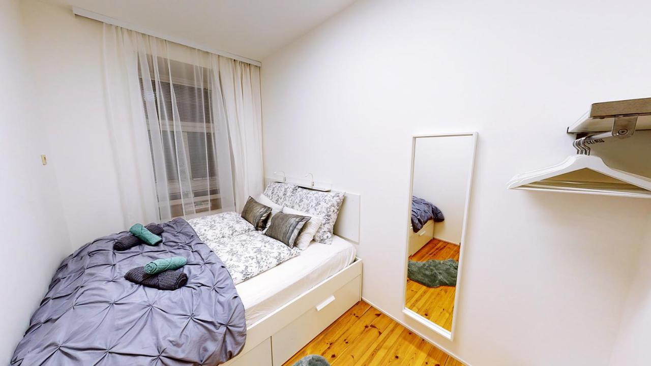וינה Apartment Wood מראה חיצוני תמונה